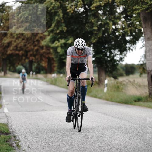 30.08.2026 - Elbe Triathlon Hamburg Michael Burmester http://msf.ph/oto/10076658 30.08.2026 11:24:05 Radfahren 1358, 1388, 1647 meine-sportfotos.de