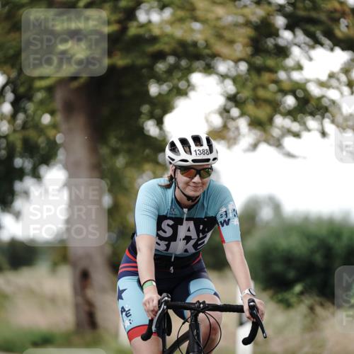 30.08.2026 - Elbe Triathlon Hamburg Michael Burmester http://msf.ph/oto/10076667 30.08.2026 11:24:10 Radfahren 1388 meine-sportfotos.de