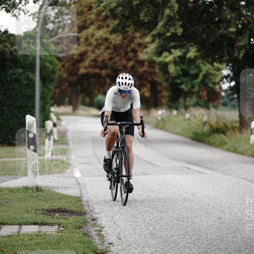 30.08.2026 - Elbe Triathlon Hamburg Michael Burmester http://msf.ph/oto/10076685 30.08.2026 11:24:41 Radfahren 1419, 1719 meine-sportfotos.de