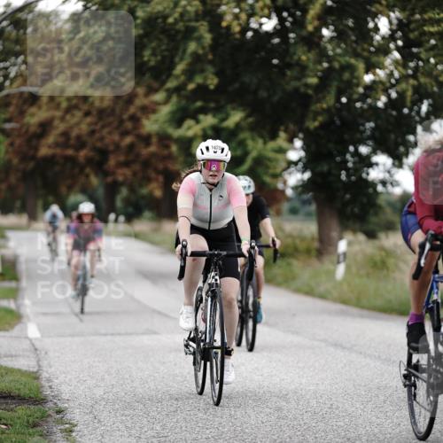 30.08.2026 - Elbe Triathlon Hamburg Michael Burmester http://msf.ph/oto/10076710 30.08.2026 11:25:10 Radfahren 1425, 1600, 1635, 1668, 1673, 1712 meine-sportfotos.de