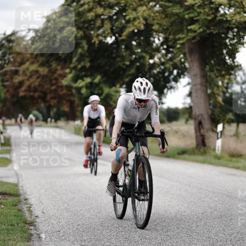 30.08.2026 - Elbe Triathlon Hamburg Michael Burmester http://msf.ph/oto/10076747 30.08.2026 11:25:53 Radfahren 1355, 1396, 1601, 1602, 1675 meine-sportfotos.de