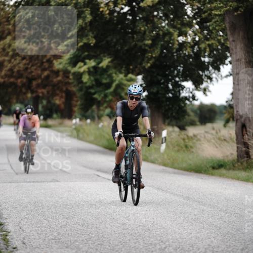 30.08.2026 - Elbe Triathlon Hamburg Michael Burmester http://msf.ph/oto/10076761 30.08.2026 11:26:06 Radfahren 1531, 1603, 1611, 1622, 1672 meine-sportfotos.de