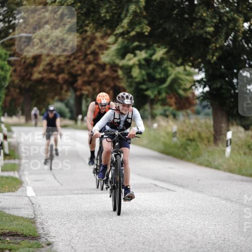 30.08.2026 - Elbe Triathlon Hamburg Michael Burmester http://msf.ph/oto/10076782 30.08.2026 11:26:33 Radfahren 1364, 1397, 1414, 1432, 1448, 1460, 1623 meine-sportfotos.de