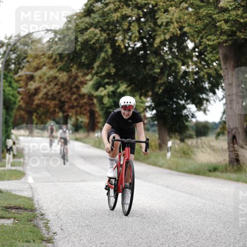 30.08.2026 - Elbe Triathlon Hamburg Michael Burmester http://msf.ph/oto/10076816 30.08.2026 11:27:01 Radfahren 1190, 1398, 1399, 1463 meine-sportfotos.de