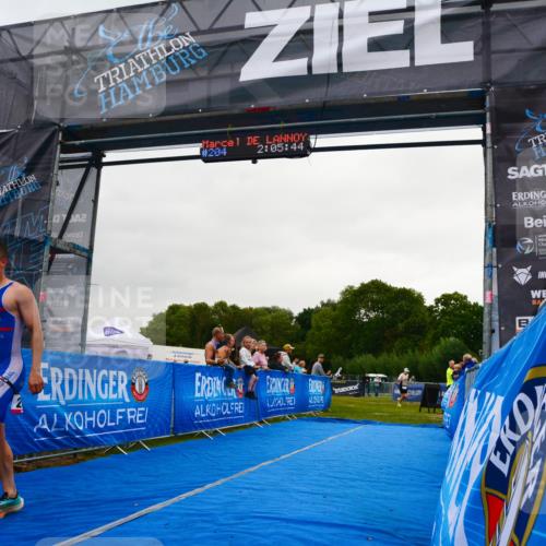 30.08.2026 - Elbe Triathlon Hamburg LAZAROV Photography http://msf.ph/oto/10078742 30.08.2026 10:05:43 Ziel 204 meine-sportfotos.de