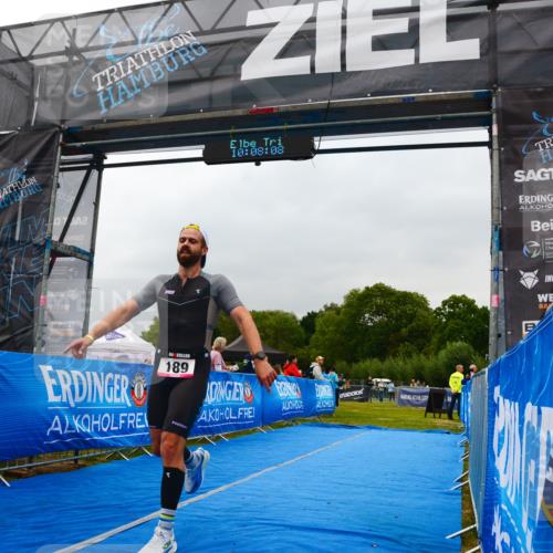 30.08.2026 - Elbe Triathlon Hamburg LAZAROV Photography http://msf.ph/oto/10078755 30.08.2026 10:08:08 Ziel 189 meine-sportfotos.de