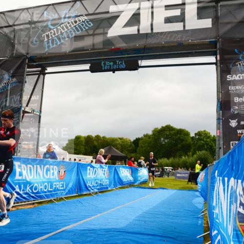 30.08.2026 - Elbe Triathlon Hamburg LAZAROV Photography http://msf.ph/oto/10078770 30.08.2026 10:10:00 Ziel 181, 240 meine-sportfotos.de