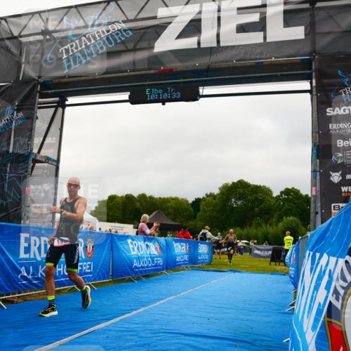 30.08.2026 - Elbe Triathlon Hamburg LAZAROV Photography http://msf.ph/oto/10078778 30.08.2026 10:10:34 Ziel 193, 221 meine-sportfotos.de