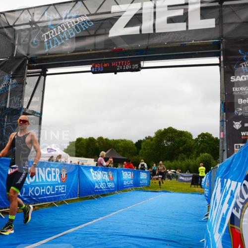 30.08.2026 - Elbe Triathlon Hamburg LAZAROV Photography http://msf.ph/oto/10078781 30.08.2026 10:10:34 Ziel 193, 221 meine-sportfotos.de