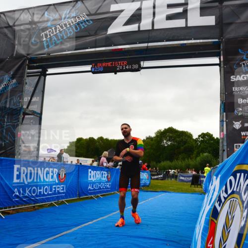30.08.2026 - Elbe Triathlon Hamburg LAZAROV Photography http://msf.ph/oto/10078831 30.08.2026 10:14:37 Ziel 238 meine-sportfotos.de