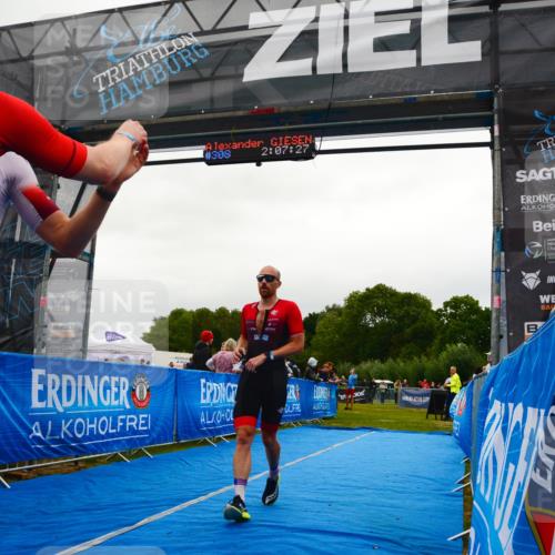 30.08.2026 - Elbe Triathlon Hamburg LAZAROV Photography http://msf.ph/oto/10078860 30.08.2026 10:17:28 Ziel 212, 308, 312 meine-sportfotos.de