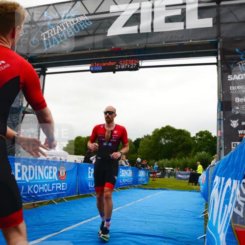 30.08.2026 - Elbe Triathlon Hamburg LAZAROV Photography http://msf.ph/oto/10078862 30.08.2026 10:17:28 Ziel 212, 308, 312 meine-sportfotos.de
