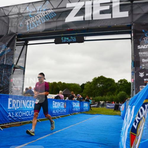 30.08.2026 - Elbe Triathlon Hamburg LAZAROV Photography http://msf.ph/oto/10078903 30.08.2026 10:20:58 Ziel 301 meine-sportfotos.de