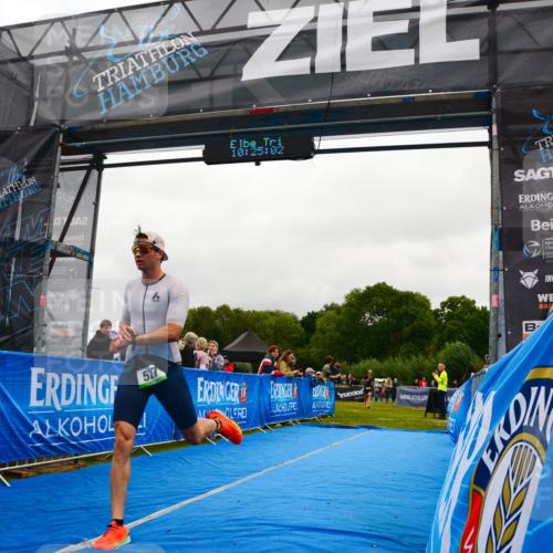 30.08.2026 - Elbe Triathlon Hamburg LAZAROV Photography http://msf.ph/oto/10078929 30.08.2026 10:25:03 Ziel 258, 527 meine-sportfotos.de