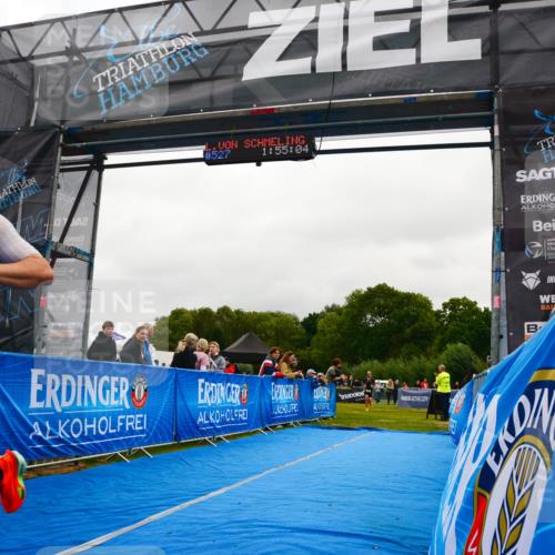 30.08.2026 - Elbe Triathlon Hamburg LAZAROV Photography http://msf.ph/oto/10078932 30.08.2026 10:25:03 Ziel 258, 527 meine-sportfotos.de