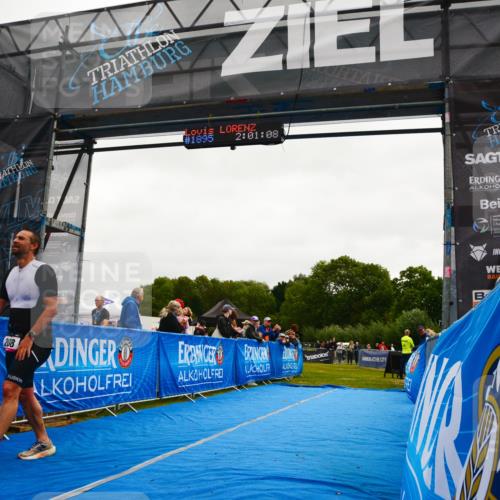30.08.2026 - Elbe Triathlon Hamburg LAZAROV Photography http://msf.ph/oto/10079042 30.08.2026 10:31:14 Ziel 208 meine-sportfotos.de