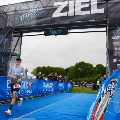 30.08.2026 - Elbe Triathlon Hamburg LAZAROV Photography http://msf.ph/oto/10079161 30.08.2026 10:36:02 Ziel 202, 366 meine-sportfotos.de