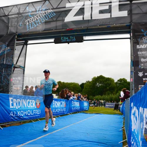 30.08.2026 - Elbe Triathlon Hamburg LAZAROV Photography http://msf.ph/oto/10079505 30.08.2026 10:46:39 Ziel 354, 508 meine-sportfotos.de