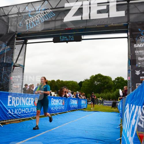 30.08.2026 - Elbe Triathlon Hamburg LAZAROV Photography http://msf.ph/oto/10079510 30.08.2026 10:46:46 Ziel 293, 354, 544 meine-sportfotos.de