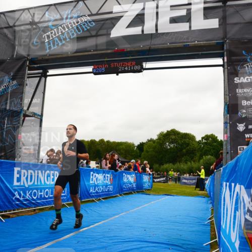 30.08.2026 - Elbe Triathlon Hamburg LAZAROV Photography http://msf.ph/oto/10079601 30.08.2026 10:51:10 Ziel 285, 567, 705 meine-sportfotos.de