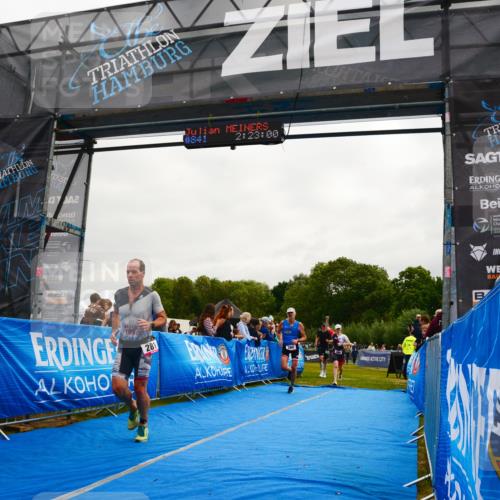 30.08.2026 - Elbe Triathlon Hamburg LAZAROV Photography http://msf.ph/oto/10079666 30.08.2026 10:53:03 Ziel 260, 281, 389, 533 meine-sportfotos.de