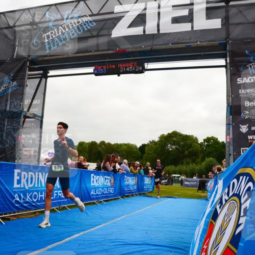 30.08.2026 - Elbe Triathlon Hamburg LAZAROV Photography http://msf.ph/oto/10079739 30.08.2026 10:55:25 Ziel 353, 438, 519, 663 meine-sportfotos.de