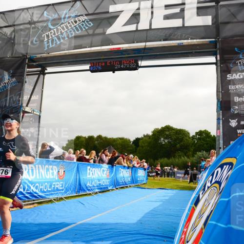 30.08.2026 - Elbe Triathlon Hamburg LAZAROV Photography http://msf.ph/oto/10079813 30.08.2026 10:57:31 Ziel 376 meine-sportfotos.de