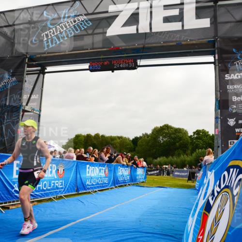 30.08.2026 - Elbe Triathlon Hamburg LAZAROV Photography http://msf.ph/oto/10079830 30.08.2026 10:58:32 Ziel 259, 352 meine-sportfotos.de