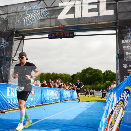 30.08.2026 - Elbe Triathlon Hamburg LAZAROV Photography http://msf.ph/oto/10079845 30.08.2026 10:58:42 Ziel 480, 588 meine-sportfotos.de