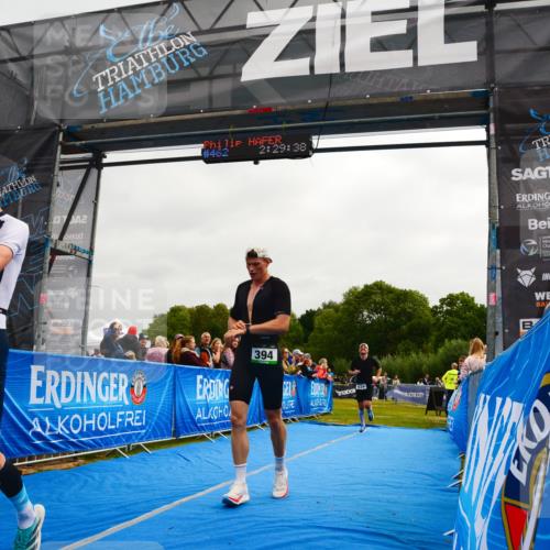 30.08.2026 - Elbe Triathlon Hamburg LAZAROV Photography http://msf.ph/oto/10079912 30.08.2026 10:59:49 Ziel 394, 634, 761 meine-sportfotos.de