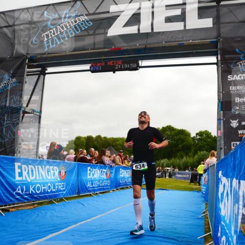 30.08.2026 - Elbe Triathlon Hamburg LAZAROV Photography http://msf.ph/oto/10079916 30.08.2026 10:59:52 Ziel 394, 634, 761 meine-sportfotos.de