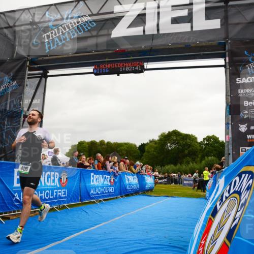 30.08.2026 - Elbe Triathlon Hamburg LAZAROV Photography http://msf.ph/oto/10080042 30.08.2026 11:03:01 Ziel 408 meine-sportfotos.de