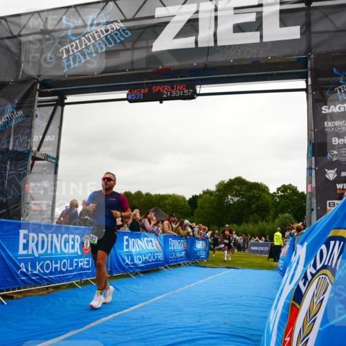 30.08.2026 - Elbe Triathlon Hamburg LAZAROV Photography http://msf.ph/oto/10080070 30.08.2026 11:03:59 Ziel 449, 483, 531, 642, 658, 664, 1897 meine-sportfotos.de
