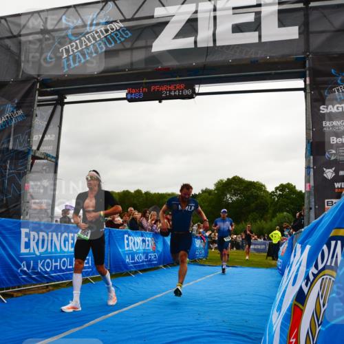 30.08.2026 - Elbe Triathlon Hamburg LAZAROV Photography http://msf.ph/oto/10080078 30.08.2026 11:04:03 Ziel 449, 642, 658, 664, 1897 meine-sportfotos.de