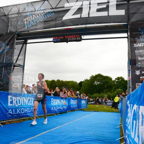 30.08.2026 - Elbe Triathlon Hamburg LAZAROV Photography http://msf.ph/oto/10080109 30.08.2026 11:04:49 Ziel 299, 673 meine-sportfotos.de