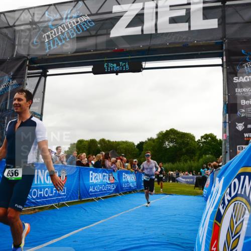 30.08.2026 - Elbe Triathlon Hamburg LAZAROV Photography http://msf.ph/oto/10080130 30.08.2026 11:05:16 Ziel 656, 698, 1008 meine-sportfotos.de