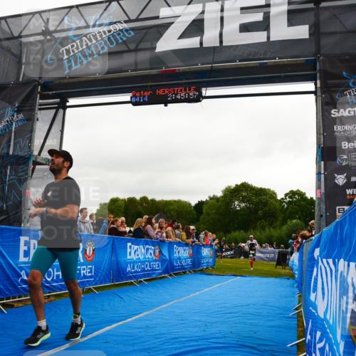 30.08.2026 - Elbe Triathlon Hamburg LAZAROV Photography http://msf.ph/oto/10080163 30.08.2026 11:05:59 Ziel 414, 431, 671, 779 meine-sportfotos.de