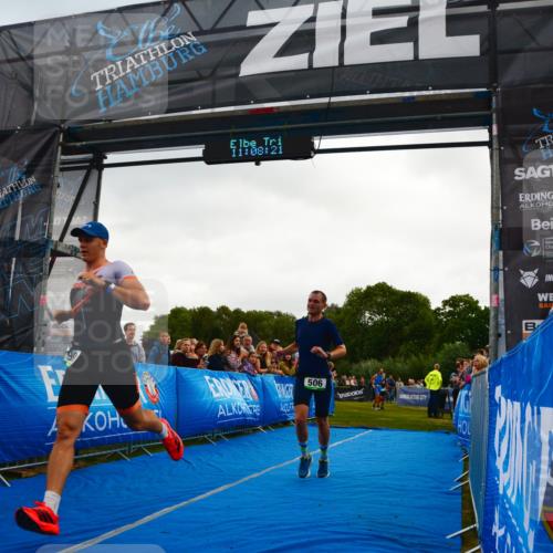 30.08.2026 - Elbe Triathlon Hamburg LAZAROV Photography http://msf.ph/oto/10080243 30.08.2026 11:08:22 Ziel 506, 790 meine-sportfotos.de