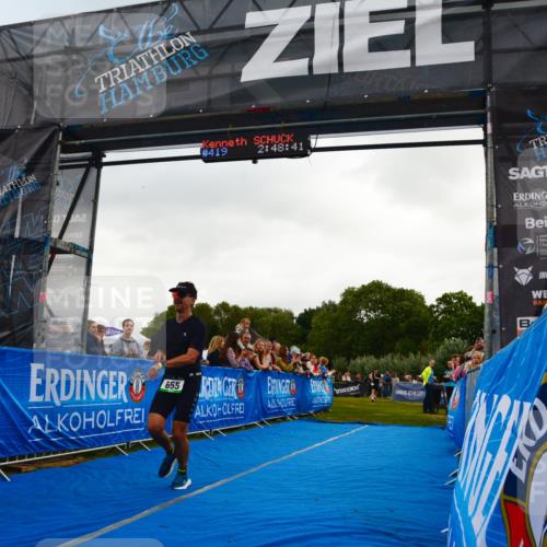 30.08.2026 - Elbe Triathlon Hamburg LAZAROV Photography http://msf.ph/oto/10080261 30.08.2026 11:08:44 Ziel 590, 655, 1260 meine-sportfotos.de