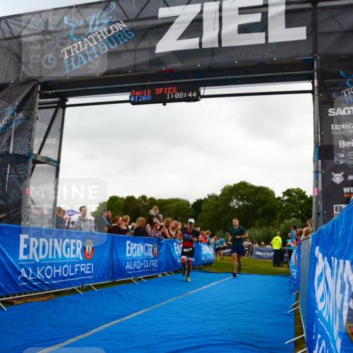 30.08.2026 - Elbe Triathlon Hamburg LAZAROV Photography http://msf.ph/oto/10080272 30.08.2026 11:08:54 Ziel 503, 555, 746, 1042 meine-sportfotos.de