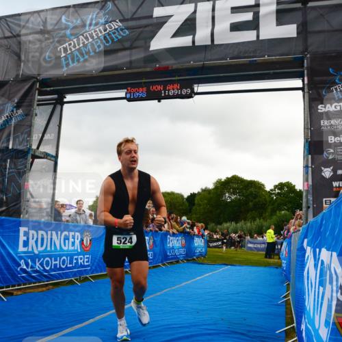 30.08.2026 - Elbe Triathlon Hamburg LAZAROV Photography http://msf.ph/oto/10080302 30.08.2026 11:09:27 Ziel 505, 524, 681, 751 meine-sportfotos.de