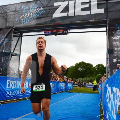 30.08.2026 - Elbe Triathlon Hamburg LAZAROV Photography http://msf.ph/oto/10080304 30.08.2026 11:09:27 Ziel 505, 524, 681, 751 meine-sportfotos.de