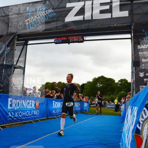 30.08.2026 - Elbe Triathlon Hamburg LAZAROV Photography http://msf.ph/oto/10080305 30.08.2026 11:09:32 Ziel 505, 539, 624, 681, 751 meine-sportfotos.de