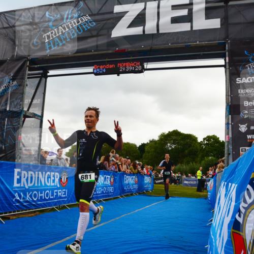 30.08.2026 - Elbe Triathlon Hamburg LAZAROV Photography http://msf.ph/oto/10080307 30.08.2026 11:09:33 Ziel 505, 539, 624, 681, 751 meine-sportfotos.de