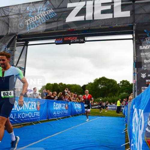 30.08.2026 - Elbe Triathlon Hamburg LAZAROV Photography http://msf.ph/oto/10080338 30.08.2026 11:09:41 Ziel 539, 569, 624, 1164 meine-sportfotos.de
