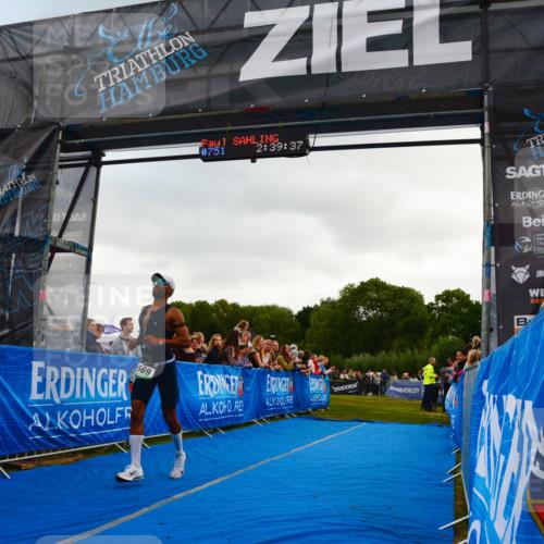 30.08.2026 - Elbe Triathlon Hamburg LAZAROV Photography http://msf.ph/oto/10080345 30.08.2026 11:09:45 Ziel 569, 1164 meine-sportfotos.de