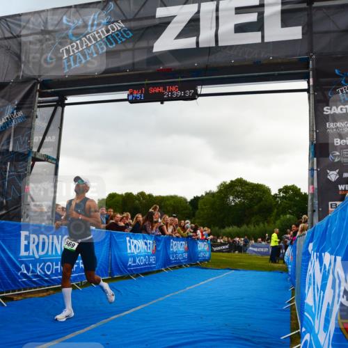 30.08.2026 - Elbe Triathlon Hamburg LAZAROV Photography http://msf.ph/oto/10080346 30.08.2026 11:09:45 Ziel 569, 1164 meine-sportfotos.de
