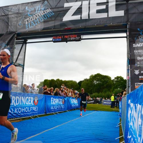 30.08.2026 - Elbe Triathlon Hamburg LAZAROV Photography http://msf.ph/oto/10080362 30.08.2026 11:10:12 Ziel 439, 581 meine-sportfotos.de
