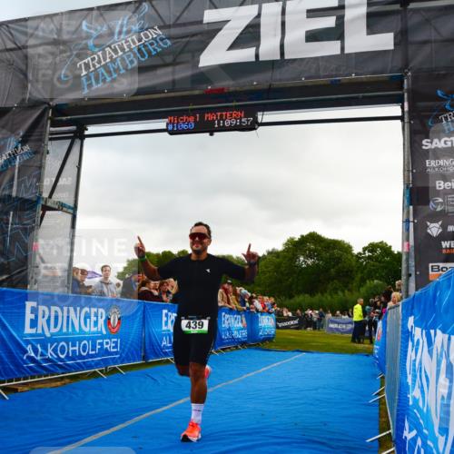 30.08.2026 - Elbe Triathlon Hamburg LAZAROV Photography http://msf.ph/oto/10080365 30.08.2026 11:10:14 Ziel 439, 581 meine-sportfotos.de
