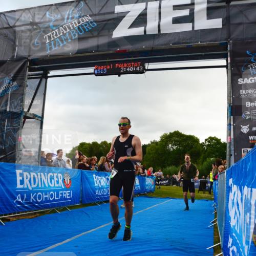 30.08.2026 - Elbe Triathlon Hamburg LAZAROV Photography http://msf.ph/oto/10080397 30.08.2026 11:10:52 Ziel 437, 541, 566, 666 meine-sportfotos.de